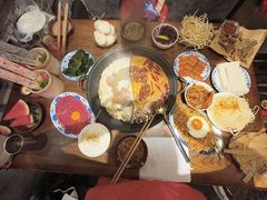 -萍姐火锅·公路夜市(武汉首店)