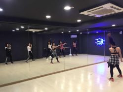 -学舞岛·成人少儿舞蹈培训