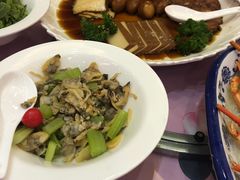 -山明水秀大饭店