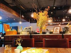 大堂-Carbon莫卡哆·意大利复古集市餐厅(杭州大厦店)