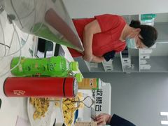 -荣耀授权专卖店(黄浦浙江中路店)