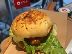 -必胜客(大宁路店)