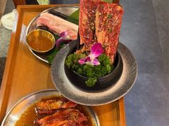 -明洞阿姨·韩式酱蟹烤肉·创意料理(三元桥店)