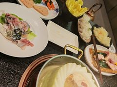 -得意咚瓜·顺德鱼生·冬瓜火锅(深圳首店)