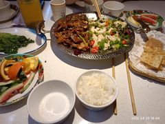 -小鱼小牛·鱼牛干锅·脆鱼火锅(世欧广场店)