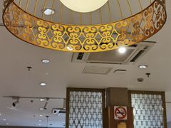 大堂-老人和饭店(打浦路店)