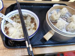 鲜肉小馄饨-景芳周大姐(国大城市广场店)