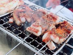 -喜悦小串丹东小黄牛海鲜烧烤大排档(民主广场店)