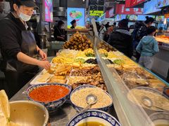 -中东大市场美食城