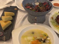 -海湾壹品·粤菜·早茶·烤鸭(拱北店)