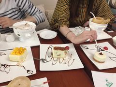 -燕庭·纯燕窝·甜品下午茶(南京西路店)