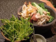 -三出山火锅(南京万象天地店)