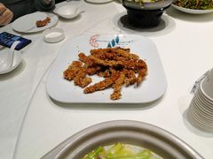 -梅花香里大酒店(郁金香路店)