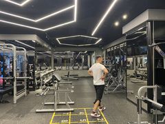 -懒人Club健身(卓越时代广场店)