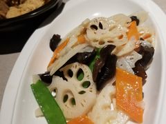-耶里夏丽·丝路新疆菜·清真食品(徐汇南丹东路臻选店)