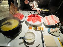 -无界釜·河豚鱼汤锅(红山动物园店)