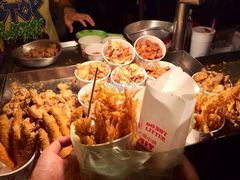 -六合夜市