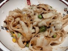 -顺溜·手工刀削面·黑金店(铜锣湾店)