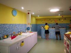 -乐悠游亲子游泳俱乐部