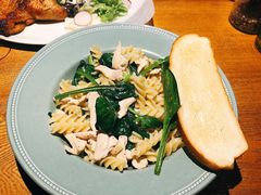 -JINNS锦时 steak&pizza(浸信会礼拜堂旧址店)