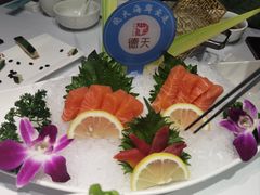 -德天肥牛海鲜火锅(城西银泰店)