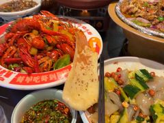 -阿财老铺·老蚌埠龙虾城(华夏总店)