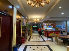 -老刘生态大鱼坊铁锅炖鱼(赛马场店)