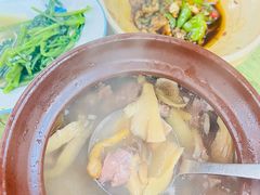 -民间瓦缸煨汤館(嵩山路店)