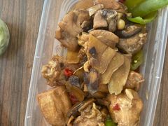 -膳当家黄焖鸡米饭(万达公馆店)