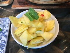 -云海肴·汽锅鸡·云南菜(天山百盛优客店)