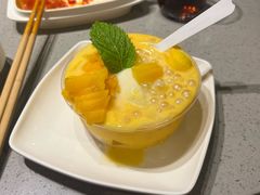 -海底捞火锅(曹安公路店)