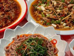 -洪霞餐馆·川菜·鲜货现炒(两江春城店)
