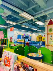 -莫莉幻想儿童乐园(郑州丹尼斯三天地店)