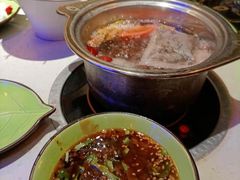 一叶招牌锅-一叶一世界·素食餐厅(锦华万达店)