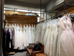 -菲林婚纱摄影工作室