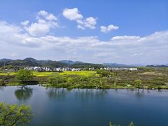 -婺源月亮湾