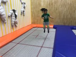 -蹦贝运动中心·蹦床·攀岩·闯关(龙岗店)