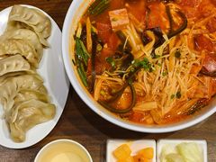 -老妈米线(港龙店)