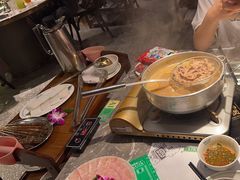 -禄婶鸡煲·打边炉