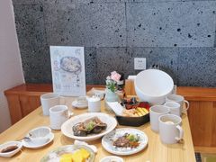 -花和海鲜自助(梅江店)