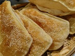 手工古法烧饼-徽镇小厨·经典徽菜(十里河店)