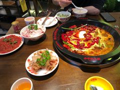 -牛市坎火锅(建设路店)