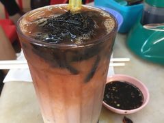 三色奶茶-新记肉骨茶