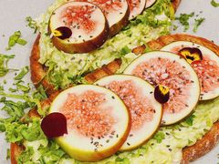 无花果手撕鸡肉tapas-Toris(LuOne凯德晶萃广场店)