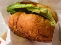 -必胜客(大宁路店)