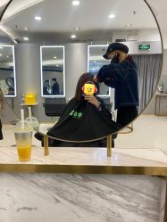 -八佰伴8008星级形象店