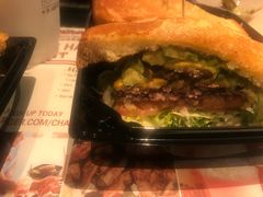 -The Habit Burger Grill 哈比特汉堡(复兴soho店)