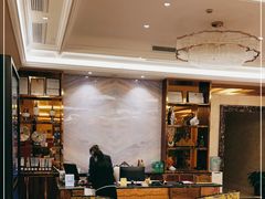 -沪华海鲜大酒楼(南汇店)