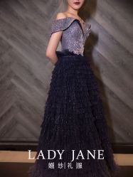-Lady  Jane高端婚纱礼服馆