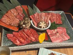 炼火拼盘-炼火烤肉店